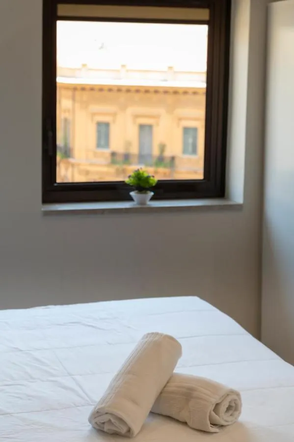 *** Bed & Breakfast Ruggero Settimo - Room & Suite Palermo Italy