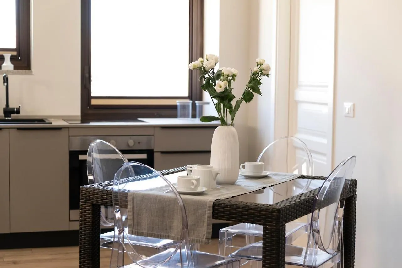 Ruggero Settimo - Room & Suite Palermo Italy