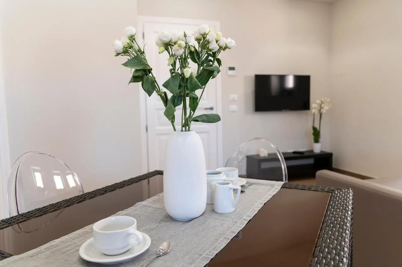 לינה וארוחת בוקר פלרמו Ruggero Settimo - Room & Suite
